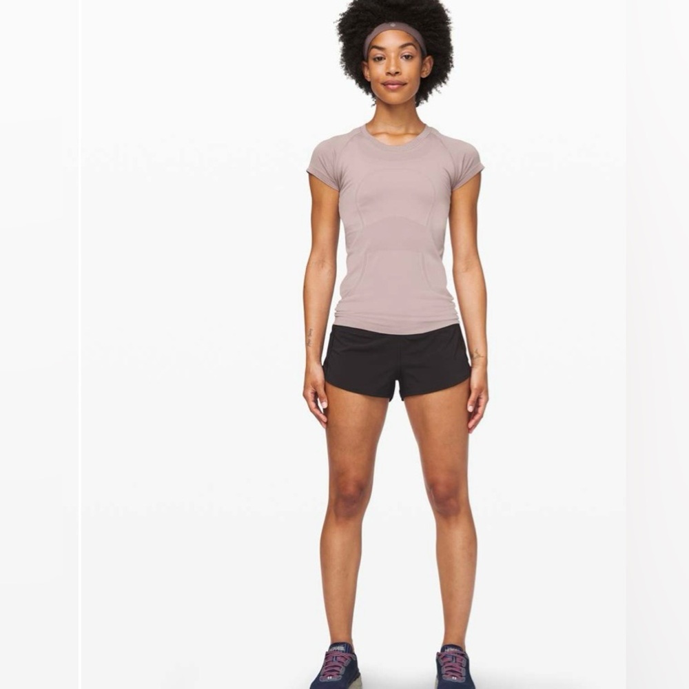 Lululemon Speed Up Short *2.5"
Intergalactic